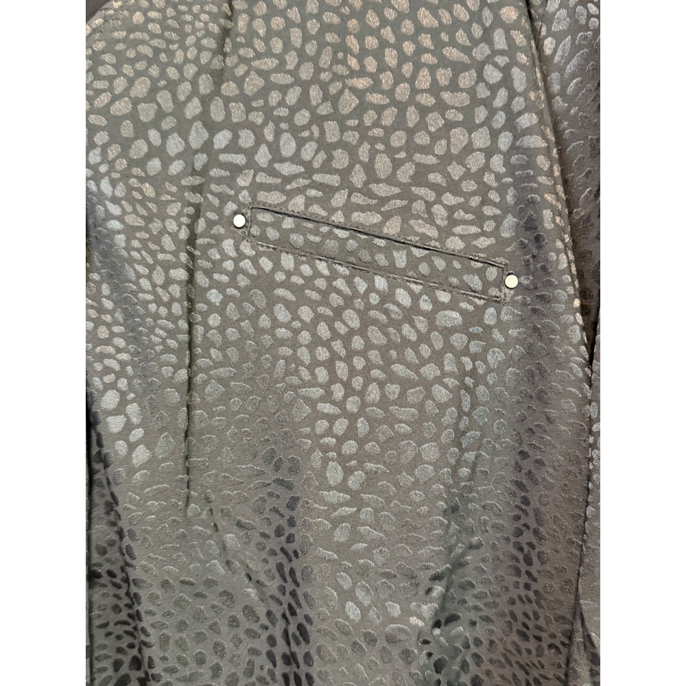 Chico's Black Jacquard Animal Leopard Print Tie Front Blouse Top Size 3 XL - Picture 10 of 14